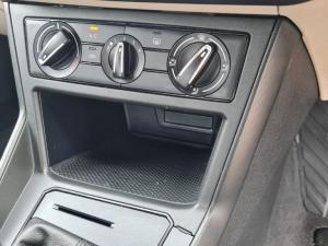 Volkswagen Polo 1.6 - Image 8