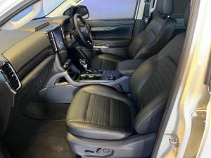 Ford Everest 2.0D BI-TURBO Sport 4X4 automatic - Image 14
