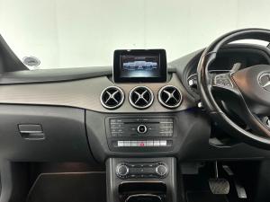 Mercedes-Benz B 200 automatic - Image 14