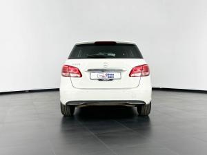 Mercedes-Benz B 200 automatic - Image 4