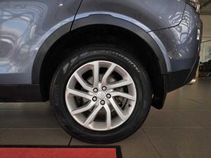 Land Rover Discovery Sport 2.0i4 D SE - Image 10