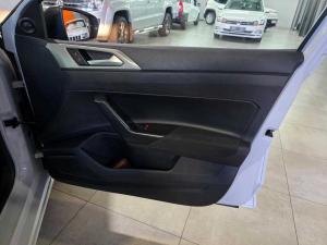 Volkswagen Polo 1.0 TSI Trendline - Image 15