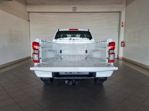 Isuzu D-Max 1.9TD Extended cab LS manual - Image 3