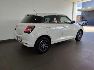 Suzuki Swift 1.2 GL - Image 7