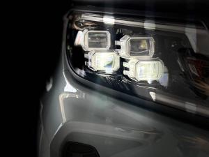 Nissan Navara 2.5DDTi double cab PRO-4X 4x4 - Image 16