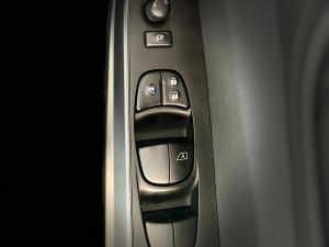 Nissan Navara 2.5DDTi double cab PRO-4X 4x4 - Image 18