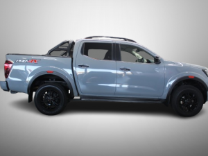 Nissan Navara 2.5DDTi double cab PRO-4X 4x4 - Image 4