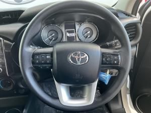 Toyota Hilux 2.4GD-6 Xtra cab Raider auto - Image 8