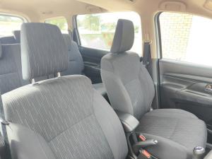 Toyota Rumion 1.5 SX manual - Image 16