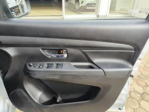 Toyota Rumion 1.5 SX manual - Image 18