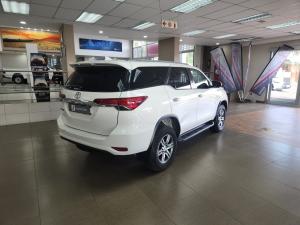 Toyota Fortuner 2.4GD-6 auto - Image 2