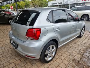 Volkswagen Polo Vivo hatch 1.6 Highline - Image 3