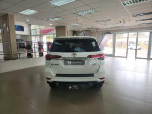 Toyota Fortuner 2.4GD-6 - Image 5