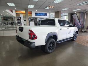 Toyota Hilux 2.8GD-6 double cab Legend auto - Image 3