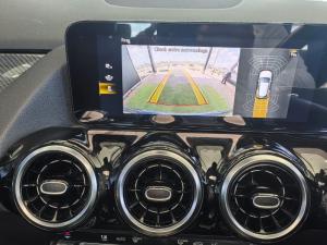 Mercedes-Benz GLA 200D Progressive automatic - Image 8