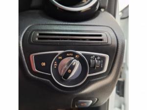 Mercedes-Benz C-Class C180 auto - Image 12