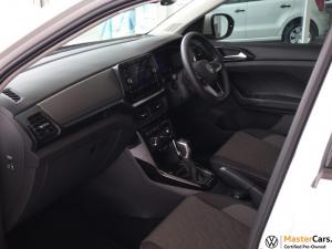 Volkswagen T-CROSS 1.0 TSI Life DSG - Image 12