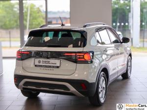 Volkswagen T-CROSS 1.0 TSI Life DSG - Image 9