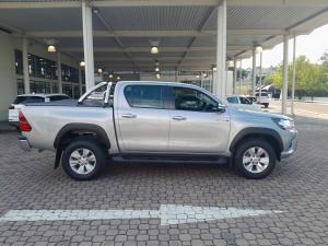 Toyota Hilux 2.8GD-6 double cab Raider auto - Image 3
