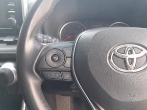 Toyota RAV4 2.0 GX auto - Image 9