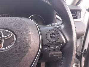 Toyota RAV4 2.0 GX auto - Image 10