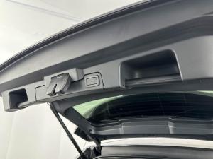 Land Rover Evoque 2.0 Si4 HSE Dynamic - Image 13