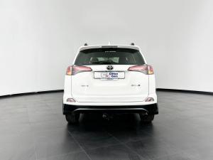 Toyota RAV4 2.0 GX automatic - Image 5
