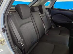 Toyota Starlet 1.5 XS auto - Image 7