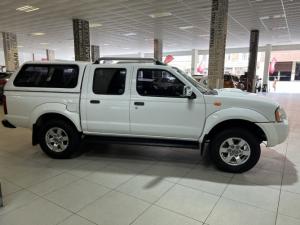 Nissan NP300 Hardbody 2.5TDi double cab Hi-rider - Image 2