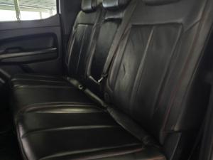 Volkswagen Amarok 2.0BiTDI double cab Life 4Motion - Image 8