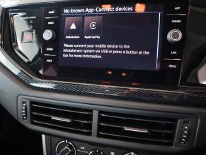 Volkswagen Polo hatch 1.0TSI Life auto - Image 15