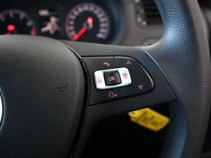 Volkswagen Polo Vivo hatch 1.6 Comfortline auto - Image 17