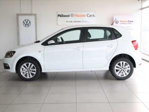 Volkswagen Polo Vivo hatch 1.6 Comfortline auto - Image 2
