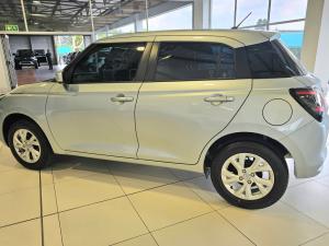 Suzuki Swift 1.2 GL+ manual - Image 4