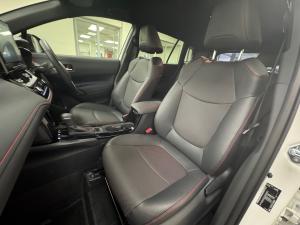 Toyota Corolla Cross 1.8 GR-Sport - Image 7