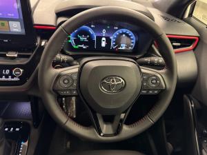 Toyota Corolla Cross 1.8 GR-Sport - Image 8