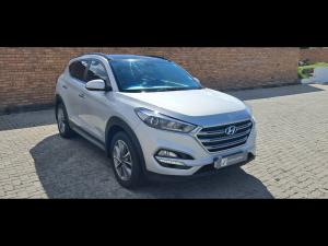 Hyundai Tucson 2.0 Elite auto - Image 1