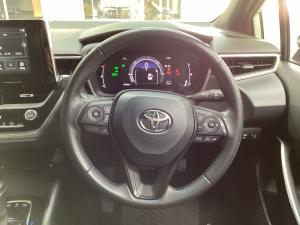 Toyota Corolla 1.8 Hybrid XS - Image 10
