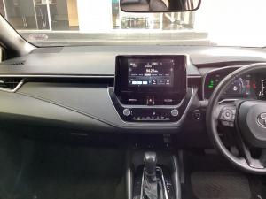 Toyota Corolla 1.8 Hybrid XS - Image 16