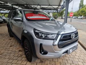 Toyota Hilux 2.8GD-6 double cab Raider auto - Image 1