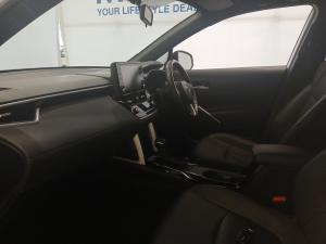 Toyota Corolla Cross 1.8 Hybrid XS - Image 9