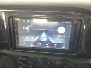 Toyota Hilux 2.4 GD-6 RB SRS/C - Image 11