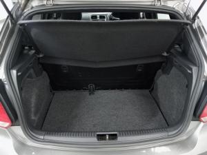Volkswagen Polo Vivo hatch 1.0TSI GT - Image 5