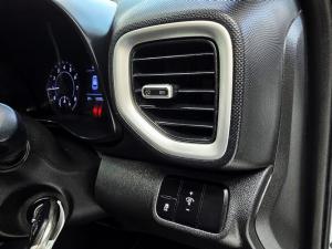 Hyundai Venue 1.0T Motion - Image 26
