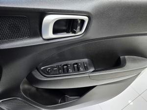 Hyundai Venue 1.0T Motion - Image 27