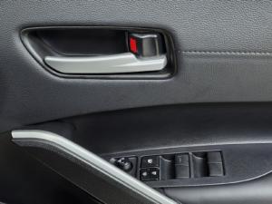 Toyota Corolla Cross 1.8 Hybrid XR - Image 25