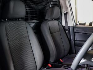 Volkswagen Caddy Maxi Cargo 2.0TDI panel van - Image 10