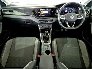 Volkswagen Polo hatch 1.0TSI Life manual - Image 12