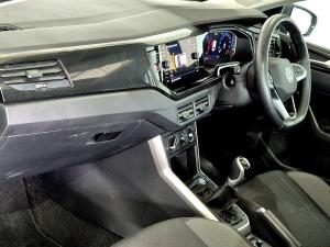 Volkswagen Polo hatch 1.0TSI Life manual - Image 13