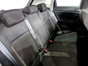 Volkswagen Polo hatch 1.0TSI Life manual - Image 16